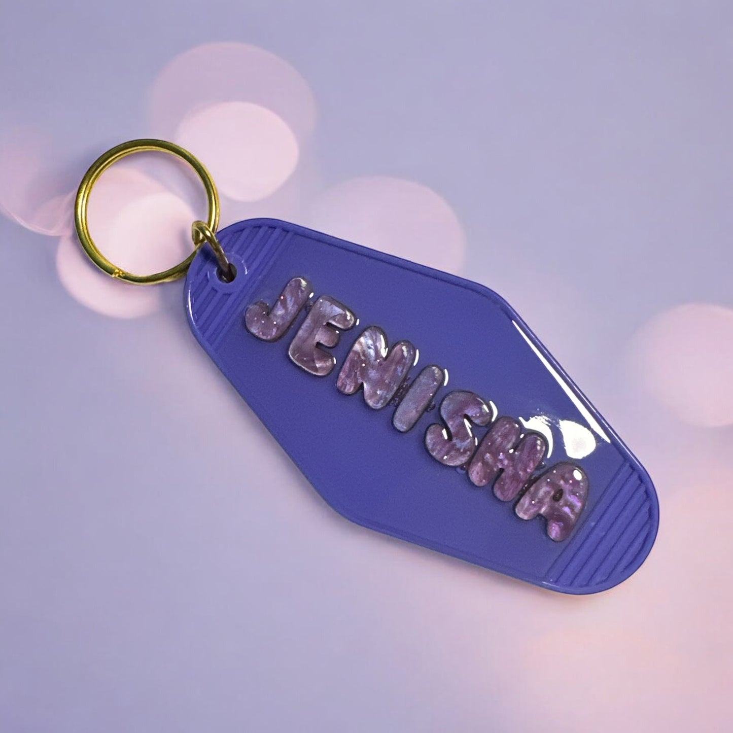 Llavero de motel de perro globo y nombre personalizado
