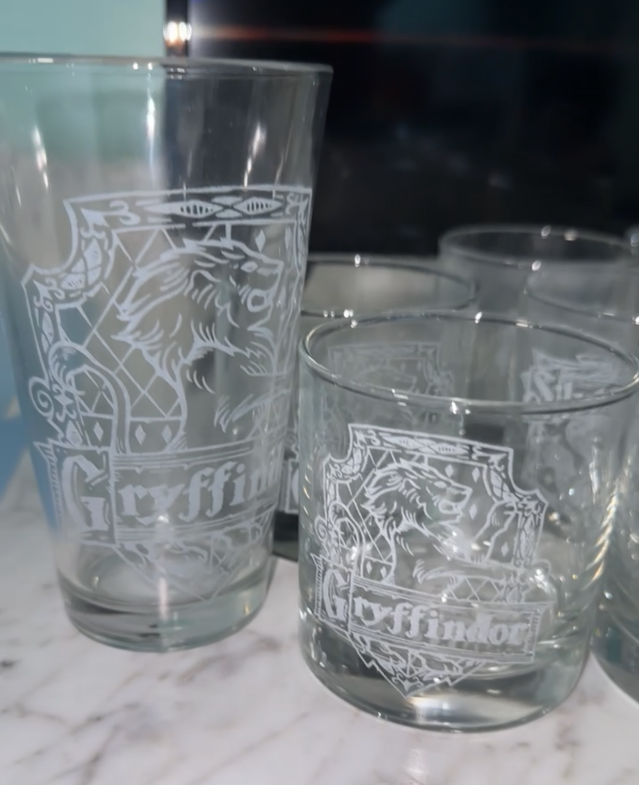 Custom Harry Potter Wizard Houses - HP Engraved Pint Glasses - 160z or 8oz