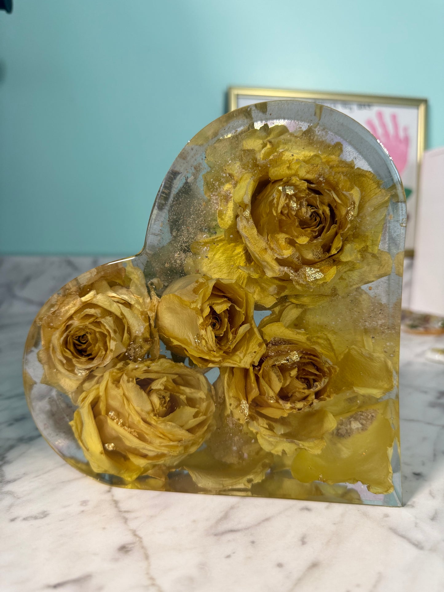 Recuerdo Conmemorativo de Resina Personalizado | Arte Floral de Resina Preservada | Decoración Conmemorativa Personalizada