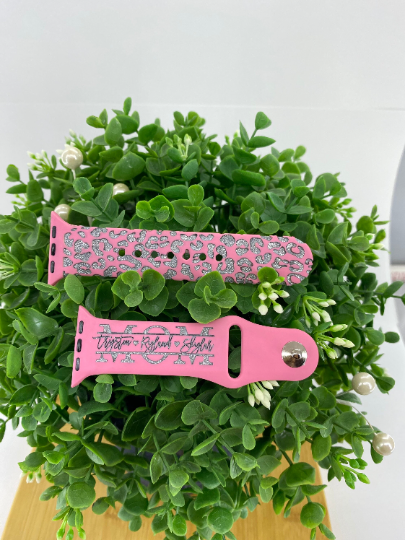 Correa de reloj personalizada con grabado láser con estampado de leopardo de las nieves y guepardo para mamá, mami, mamá, abuela, correa de reloj de regalo
