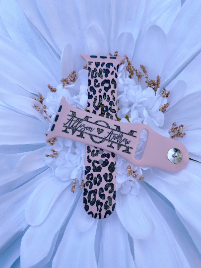 Correa de reloj personalizada con grabado láser con estampado de leopardo de las nieves y guepardo para mamá, mami, mamá, abuela, correa de reloj de regalo